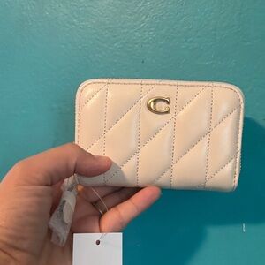 Coach Cream Quilted Zip-Around Card Wallet with Gold C Logo